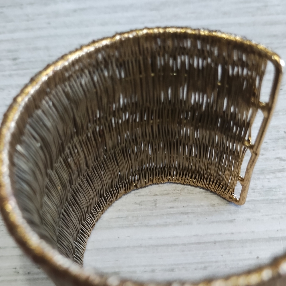 Beautiful Gold Tone Metal Woven Wire Large Cuff Bracelet - Picture 3 of 6